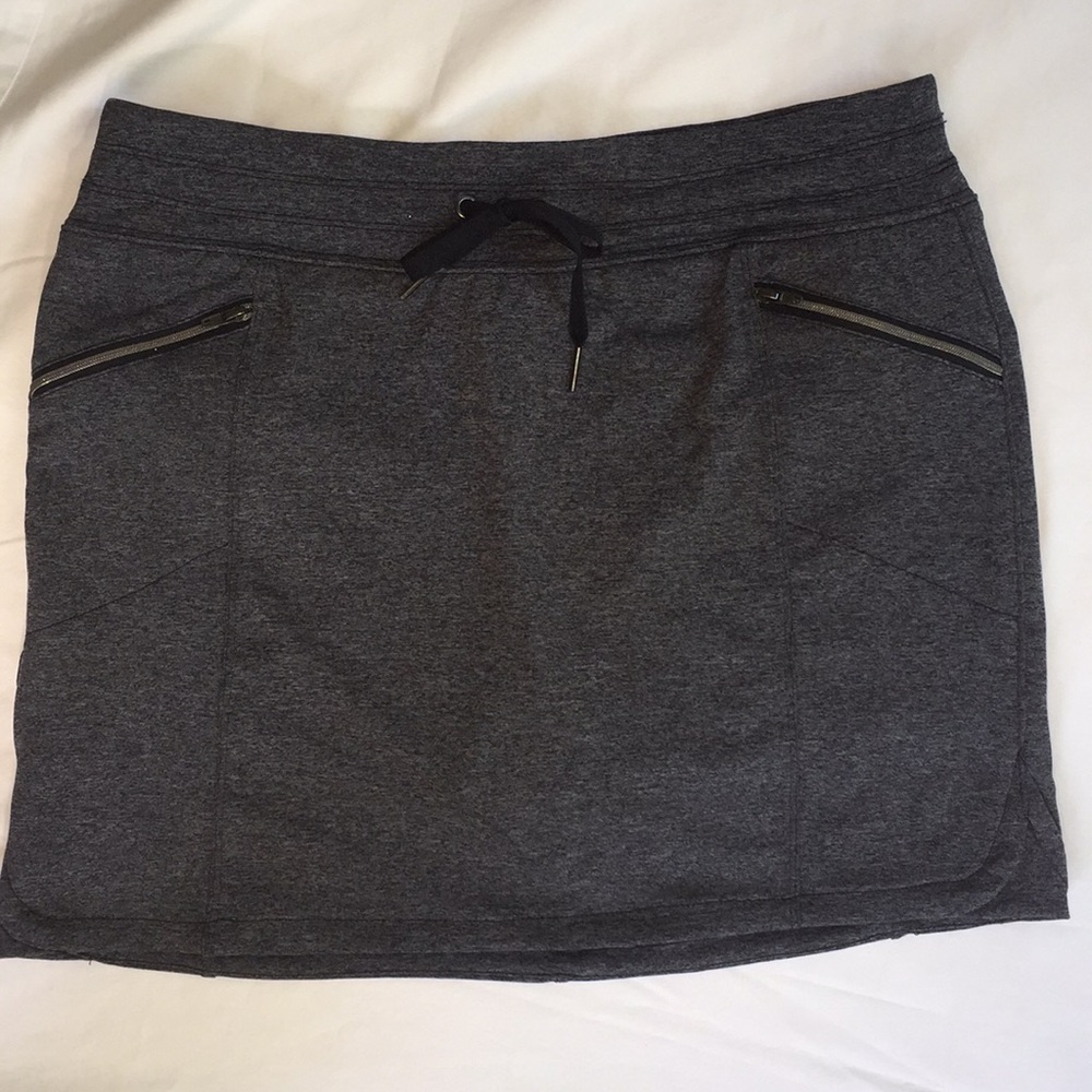 New! Tangerine Metro Skort!  Size S